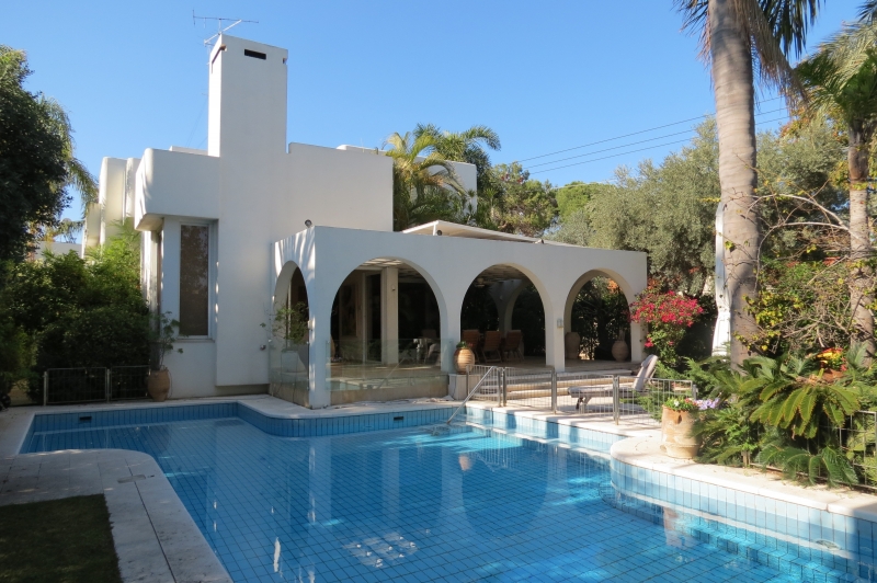 Villa in Kfar Shmaryahu Luxury real estate Israel Homes and properties