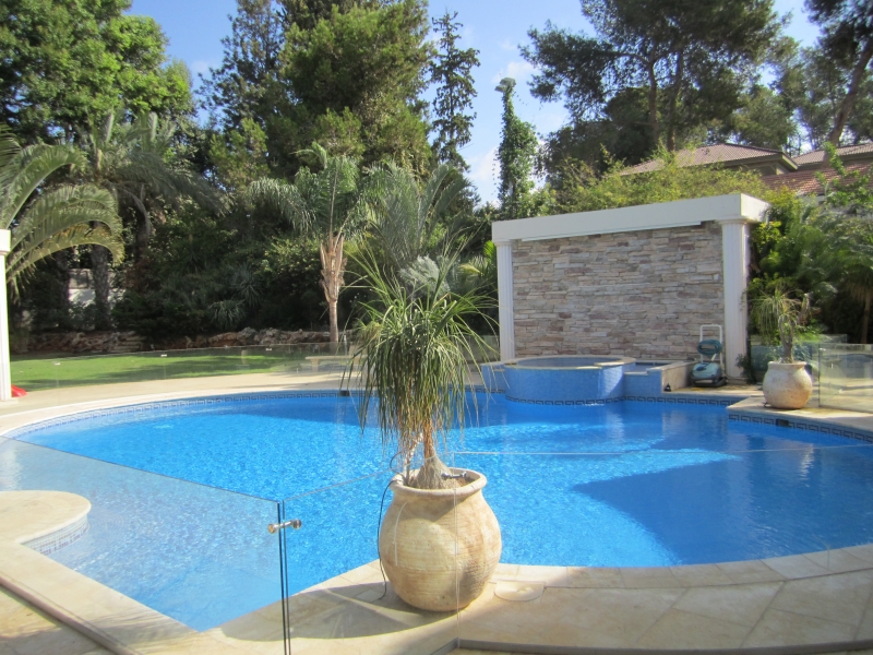 Breathtakingly Beautiful Home in Savyon Luxury real estate Israel